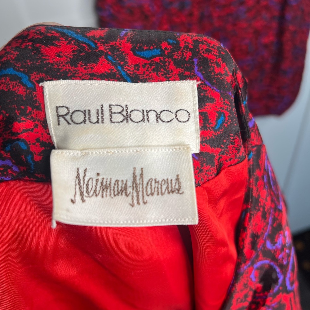 FINAL SALE Raul Blanco Neiman Marcus Vintage 2 Piece 100% Silk Suit Jacket Skirt - Picture 7 of 13